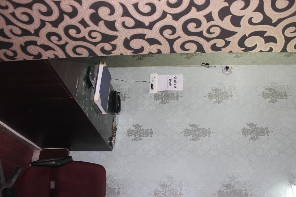 Hotel Kanishka Варанаси Экстерьер фото